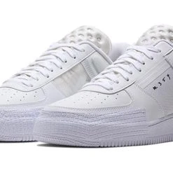 Nike Air Force 1 Type 'Triple White' CQ2344-101 -Nike Shop 2 624198b9 9298 4434 965d 055bf9f362e0