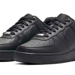 (WMNS) Nike Air Force 1 '07 'Triple Black' DD8959-001 8 (WMNS) Nike Air Force 1 '07 'Triple Black' DD8959-001 -Nike Shop 2 88a881e7 570f 4511 b0bc ceedfc5b3875