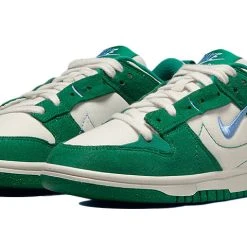 (WMNS) Nike Dunk Low Disrupt 2 'Malachite' DH4402-001 8 (WMNS) Nike Dunk Low Disrupt 2 'Malachite' DH4402-001 -Nike Shop 2 8f837d59 bf0e 4f1c a67d c71c8311b892