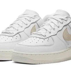 (WMNS) Nike Air Force 1 '07 'Light Bone' DC1162-100 -Nike Shop 2 a4c5379b fecf 475a af59 008d457bf3f0
