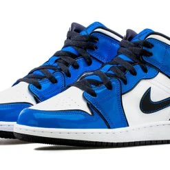 Nike (GS) Air Jordan 1 Mid SE 'Signal Blue' Signal Blue BQ6931-402 -Nike Shop 2 c164560a 8e39 4630 8283 2ef233c75dc1