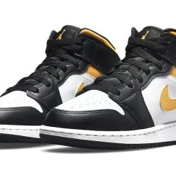 Nike (GS) Air Jordan 1 Mid 'Black University Gold' 554725-177 -Nike Shop 2 c654d276 364f 4683 81a9 e00baf499508