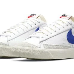 Nike Blazer Low '77 Vintage 'White Hyper Royal' DA6364-103 -Nike Shop 2 d5f04cfb 2491 4084 a551 b77e51cb18ff