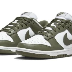 (WMNS) Nike Dunk Low 'Medium Olive' DD1503-120 -Nike Shop 2 d73b33e3 1d66 4a8b 9f8e 6b3ba644fe89
