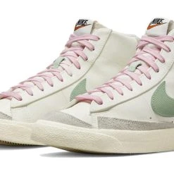 Nike Blazer Mid '77 Premium 'Certified Fresh - Sail Enamel Green' DO9787-100 -Nike Shop 2 de565c19 5d18 4023 a653 09598eb1d588