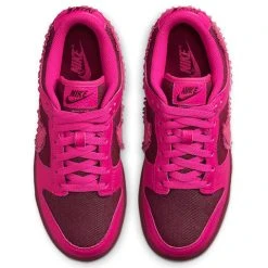 (WMNS) Nike Dunk Low 'Valentine's Day' DQ9324-600 9 (WMNS) Nike Dunk Low 'Valentine's Day' DQ9324-600 -Nike Shop 3 5e85a587 dde1 4c60 9071 91d432a8e6cb