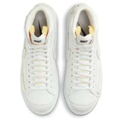 (WMNS) Nike Blazer Mid '77 'Infinite White' DC1746-101 -Nike Shop 3 746e92eb 78d9 4911 9242 422633f92c78