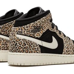 Nike (GS) Air Jordan 1 Mid SE 'Leopard' BQ6931-021 -Nike Shop 3 88ec78f7 4cfa 495c 945f d2b4e2991aa2