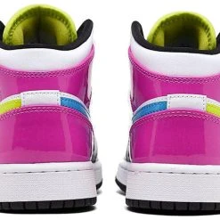 Nike (GS) Air Jordan 1 Mid SE 'Cyber Active Fuchsia' CZ9835-100 8 Nike (GS) Air Jordan 1 Mid SE 'Cyber Active Fuchsia' CZ9835-100 -Nike Shop 3 8d555ef9 0f95 40ae 9fe6 7ab10f88aba0