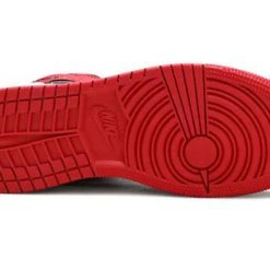 Nike (GS) Air Jordan 1 Mid 'Chicago' 554725-173 7 Nike (GS) Air Jordan 1 Mid 'Chicago' 554725-173 -Nike Shop 3 e8ab1f76 e94e 487e a6f1 b282879efc7b