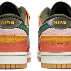 Nike Dunk Low 'Scrap' DB0500-200 -Nike Shop 4 2e73a626 45df 475e a91a f4143e883905