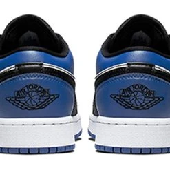 Nike (GS) Air Jordan 1 Low 'Royal Toe' CQ9486-400 10 Nike (GS) Air Jordan 1 Low 'Royal Toe' CQ9486-400 -Nike Shop 4 a2d9776c 3aac 4f91 b001 d3143d9b1ce9
