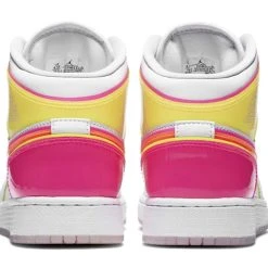 Nike (GS) Air Jordan 1 Mid SE 'Edge Glow' CV4611-100 10 Nike (GS) Air Jordan 1 Mid SE 'Edge Glow' CV4611-100 -Nike Shop 4 a3257a2d c3e0 461e acc2 7c24d95222a9