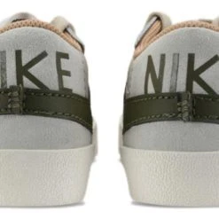 (WMNS) Nike Blazer Low 77 Jumbo DQ1470-105 -Nike Shop 4 a6160bb9 9d5a 4893 ba77 d3c1524a7010