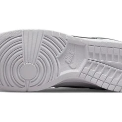 Nike Dunk Low 'Reverse Panda' DJ6188-101 11 Nike Dunk Low 'Reverse Panda' DJ6188-101 -Nike Shop 5 01ce278f 58d9 43ac 8769 ff0fde4bc59b