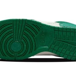 (WMNS) Nike Dunk Low Disrupt 2 'Malachite' DH4402-001 11 (WMNS) Nike Dunk Low Disrupt 2 'Malachite' DH4402-001 -Nike Shop 5 06c79230 7de0 4455 9ffb 537afdf3a2f6