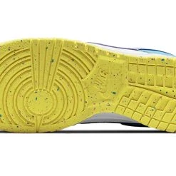 (WMNS) Nike Dunk Low SE 'Candy' DD1872-100 11 (WMNS) Nike Dunk Low SE 'Candy' DD1872-100 -Nike Shop 5 1fc32682 3734 49bb a35d 0106f92a39db