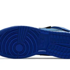 Nike (GS) Air Jordan 1 High FlyEase 'Hyper Royal' CT4897-041 -Nike Shop 5 81de409f d823 4a82 934b 3f65f33a772e