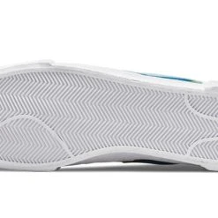 Nike KAWS X Sacai X Blazer Low 'Neptune Blue' DM7901-400 12 Nike KAWS X Sacai X Blazer Low 'Neptune Blue' DM7901-400 -Nike Shop 5 a28f6e72 a379 4b56 8058 17daad07d902