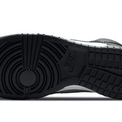 (Wmns) Nike Dunk High 'Panda' DD1869-103 -Nike Shop 5 ec0b040e ebe9 4c5e a96f 77bb95b327ab