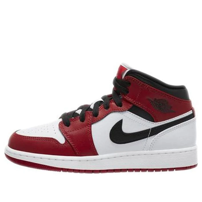 Nike (GS) Air Jordan 1 Mid 'Chicago' 554725-173 1 Nike (GS) Air Jordan 1 Mid 'Chicago' 554725-173